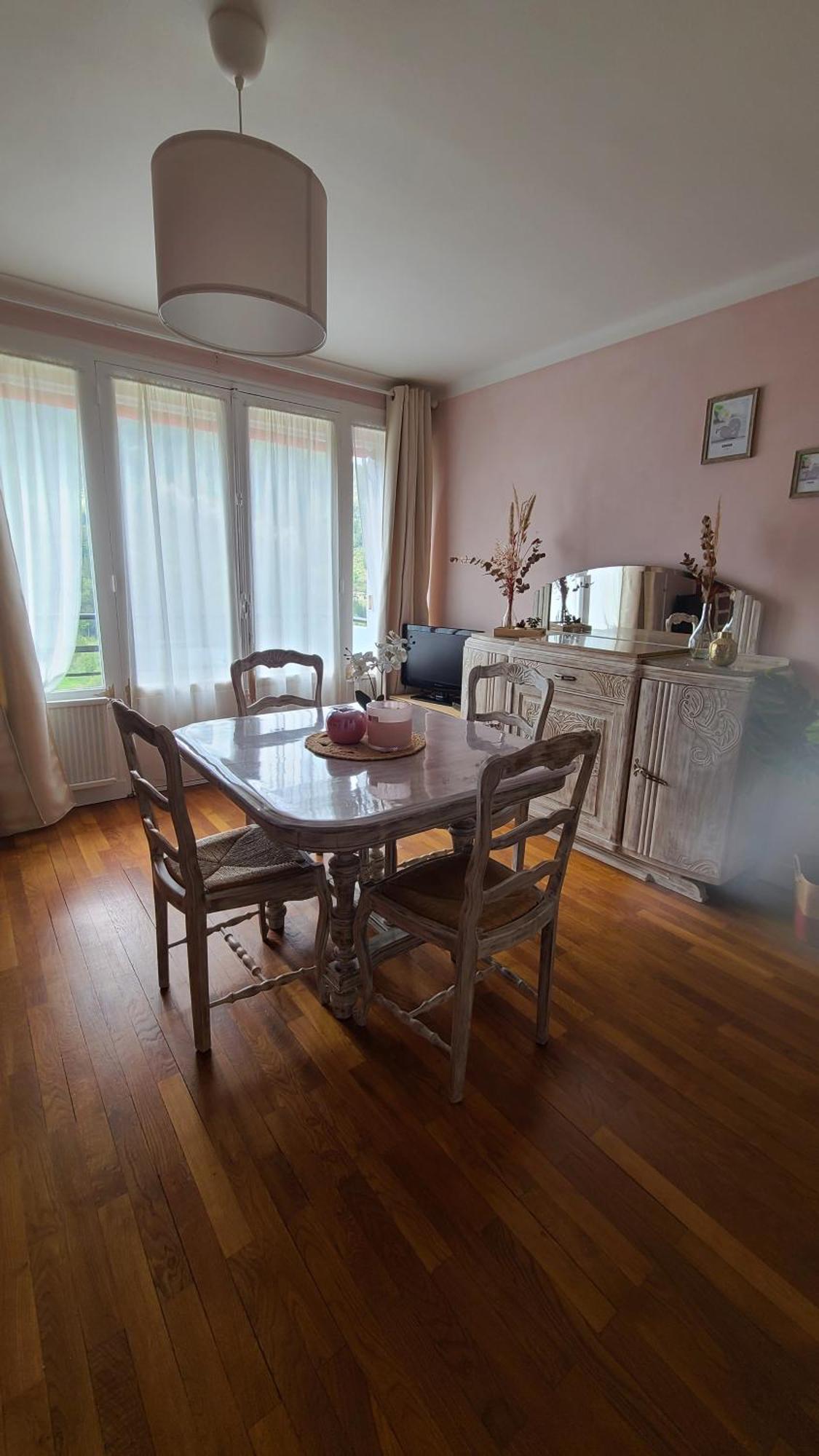 Appartement Lumineux Avec Vue Sur Les Montagnes. Saint-Claude Kültér fotó